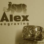 Hand engraving by Alex Pugachevskiy: gold wedding ring
