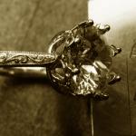 Hand engraving by Alex Pugachevskiy: engagement ring